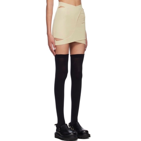 J KOO Beige Cut-Out Mini Skirt & Top New with tags - Picture 9 of 15